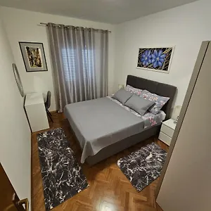  Apartment Grgic Kroatien